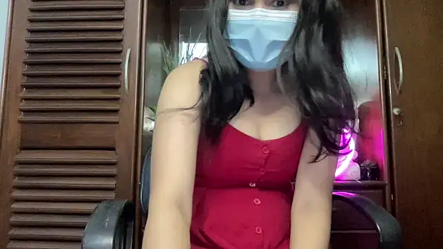 Snapshot of Princess_Lily chatting on October 9, 2:04 pm Princess Lily online show from October 9, 2:04 pm