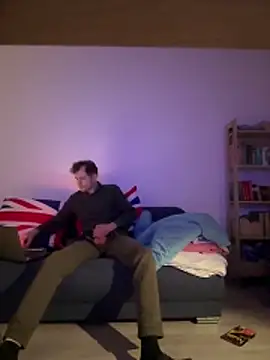 user0p315 online show from December 14, 1:00 am