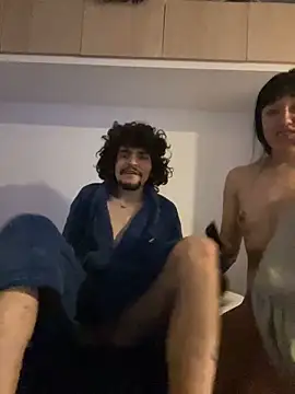 aangie  uwu online show from December 17, 7:37 pm