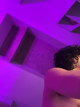 aangie  uwu online show from February 21, 12:05 am