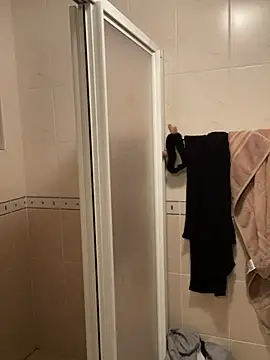 Snapshot of hihi0169 chatting on December 10, 5:22 pm hihi0169 online show from December 10, 5:22 pm