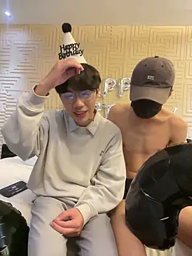 Snapshot of hihi0169 chatting on January 5, 1:26 pm hihi0169 online show from January 5, 1:26 pm