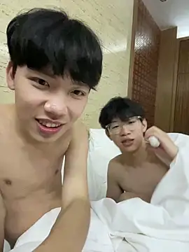 Snapshot of hihi0169 chatting on January 16, 5:01 pm hihi0169 online show from January 16, 5:01 pm