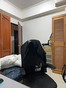 Snapshot of hihi0169 chatting on February 9, 7:19 pm hihi0169 online show from February 9, 7:19 pm