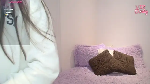 Maiaa evans online show from May 8, 12:49 am