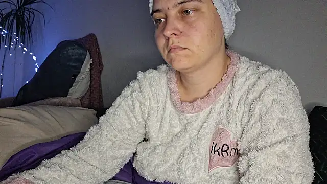 Cyndee Winter online show from November 3, 7:48 pm