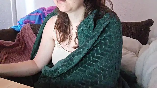 Cyndee Winter online show from June 14, 9:55 am