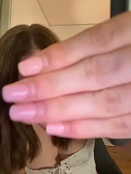 MaribelRiver online show from October 25, 11:43 pm