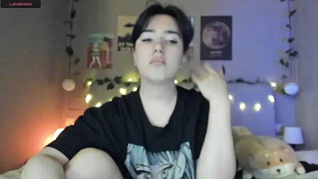 Anisawithlove online show from December 5, 5:17 pm