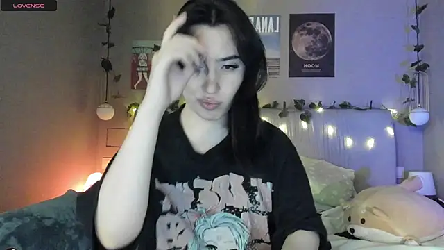 Anisawithlove online show from December 7, 2:24 pm