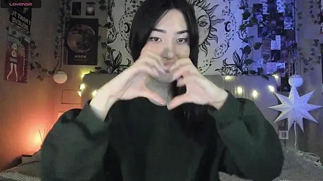 Anisawithlove online show from February 14, 3:15 pm