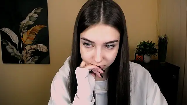 Lili magic online show from October 26, 9:04 am