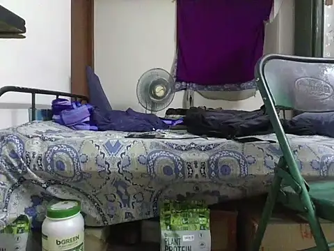 Snapshot of impowermachi365 chatting on January 30, 1:21 pm impowermachi365 online show from January 30, 1:21 pm