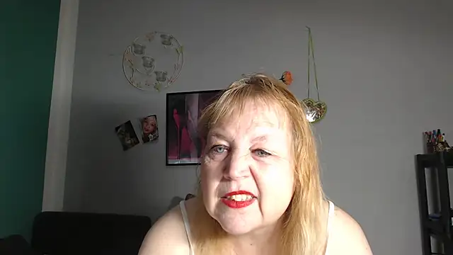 Blasflittchen online show from April 21, 9:59 am