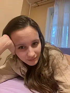 Snapshot of babywaifu chatting on December 20, 12:05 pm babywaifu online show from December 20, 12:05 pm