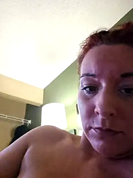 bella8769 online show from March 6, 8:30 am