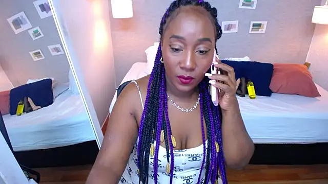 kiara evanss online show from January 15, 5:05 pm