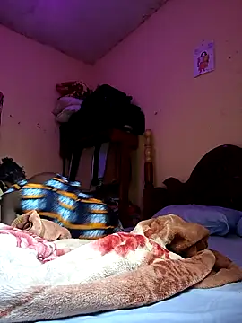 Snapshot of pretty_amaal chatting on September 30, 5:56 am pretty amaal online show from September 30, 5:56 am