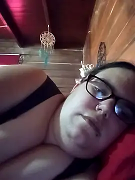 Snapshot of gatitabuena-90 chatting on February 26, 8:13 am gatitabuena-90 online show from February 26, 8:13 am