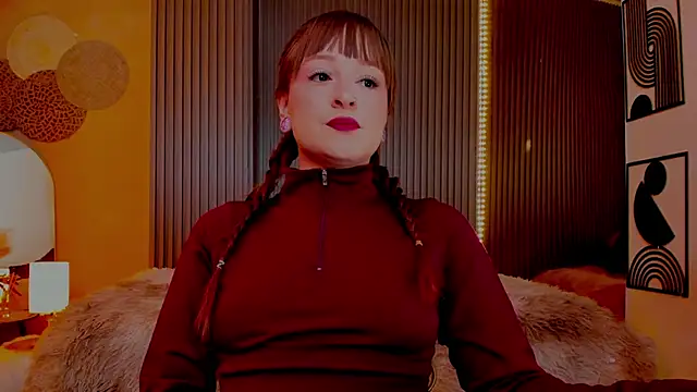 HalaanaTendeer online show from December 3, 12:03 pm