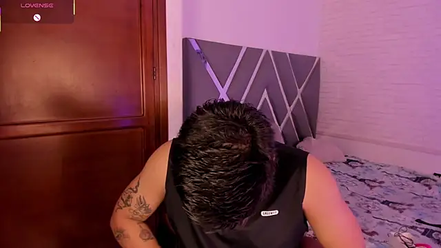 Niicky1  online show from February 25, 3:21 pm