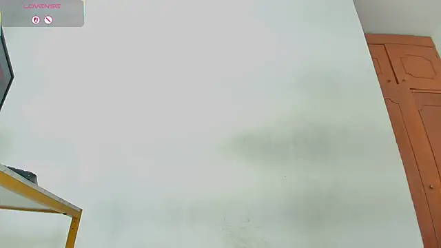 Breisy bigboobs online show from November 17, 7:41 pm