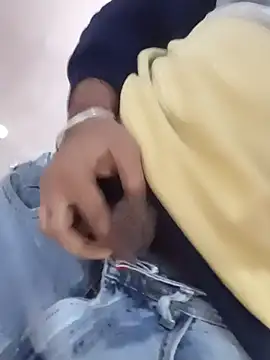 lund lol online show from February 9, 10:31 am