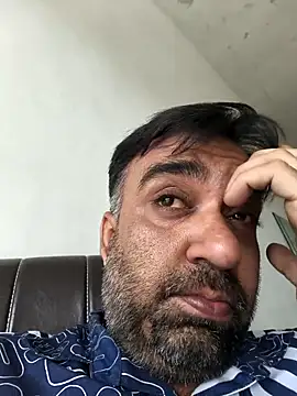 lund lol online show from April 4, 6:55 am