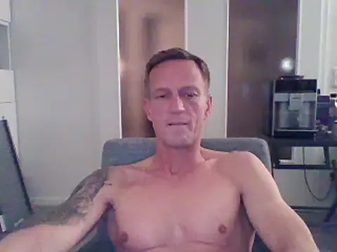 dirks71 online show from February 28, 6:41 pm