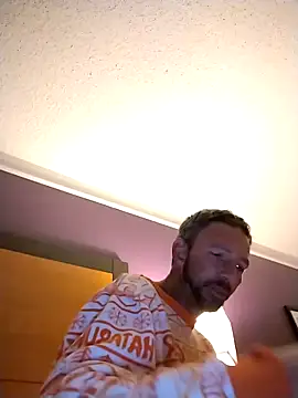 Treemandude online show from November 30, 4:11 pm