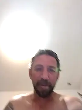 Treemandude online show from January 13, 1:33 am