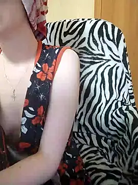 Elza kom online show from February 1, 9:32 am