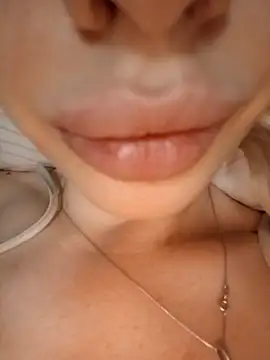 Elza kom online show from February 20, 4:03 pm