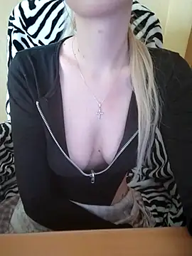 Elza kom online show from March 15, 8:58 am