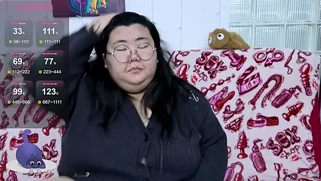 Nadine asian online show from December 20, 1:23 am