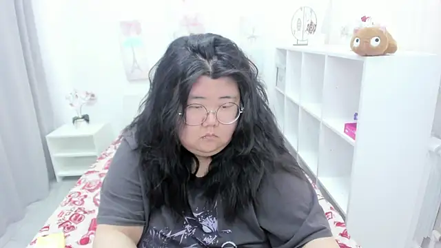 Nadine asian online show from April 30, 3:02 am