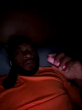 Snapshot of Cookieemonster chatting on October 8, 4:43 am Cookieemonster online show from October 8, 4:43 am