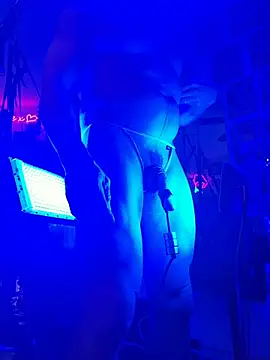 luvs2cumm69 online show from February 7, 9:02 am