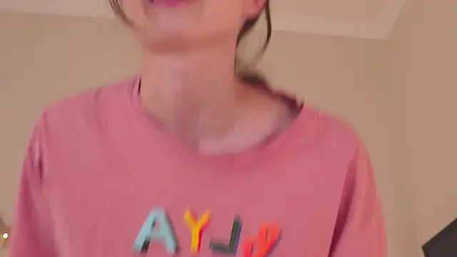 NeonShine online show from February 11, 7:44 am