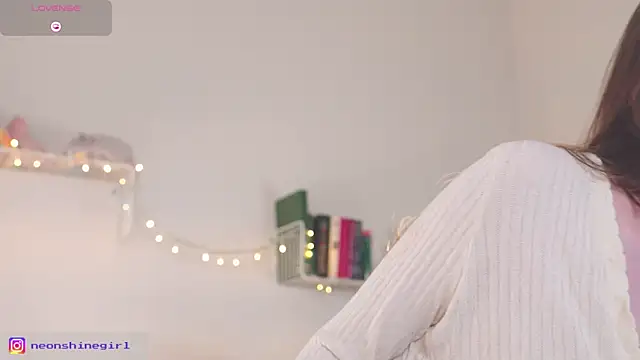 NeonShine online show from September 19, 5:53 am