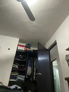 Magicerosxx69 online show from February 8, 2:53 pm