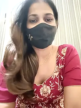 indianliza online show from March 6, 6:26 pm