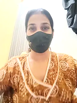 indianliza online show from March 8, 8:14 pm