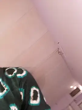 indianliza online show from December 3, 4:31 am