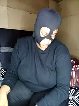 Ngamla123 online show from November 17, 9:09 pm