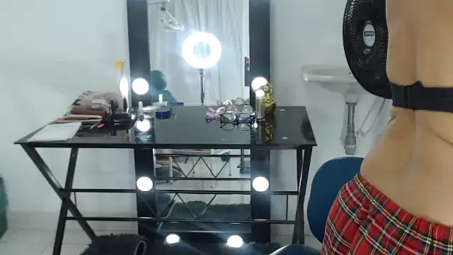 keyla-sensual online show from February 20, 11:10 pm