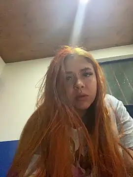 Snapshot of sara_winehouse1 chatting on March 7, 4:42 am sara winehouse1 online show from March 7, 4:42 am