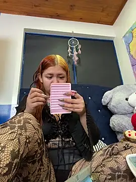 Snapshot of sara_winehouse1 chatting on March 16, 4:55 pm sara winehouse1 online show from March 16, 4:55 pm