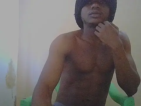 Snapshot of Samir4123 chatting on January 19, 4:38 am Samir4123 online show from January 19, 4:38 am