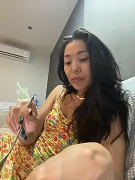 IzanamiTime online show from December 19, 12:01 pm